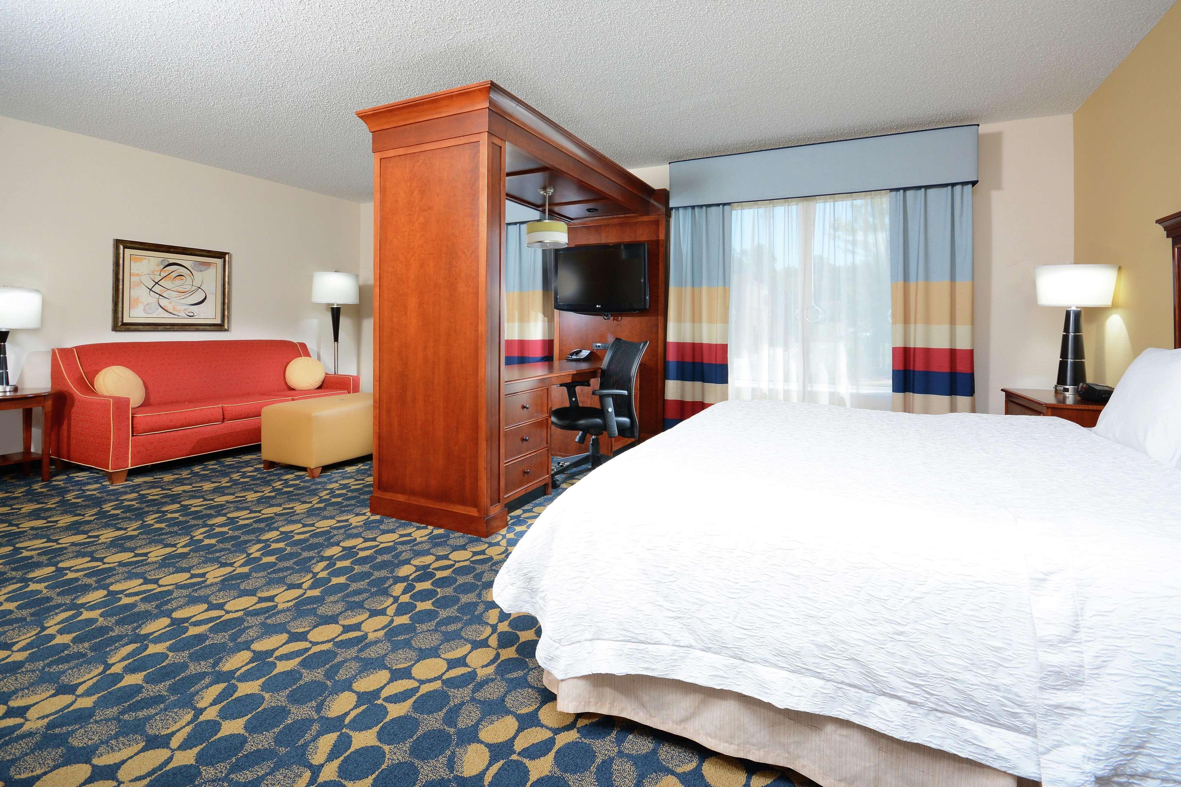 Hampton Inn & Suites Хънтърсвил Екстериор снимка